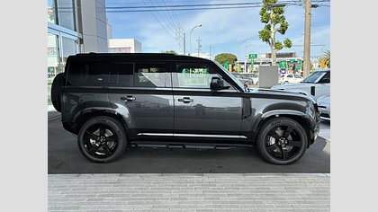 Defender 110 8