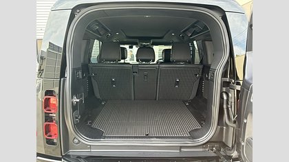 Defender 110 18