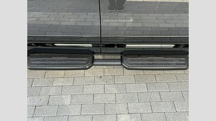 Defender 110 13