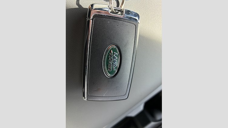 2024 認定中古車 Land Rover Defender 110 カルパチアングレイ D300 AWD（AT） X-DYNAMIC HSE
