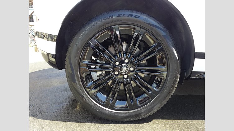 2023 認定中古車 Land Rover Range Rover Evoque フジホワイト P250（ガソリン） スタンダードホイールベース DYNAMIC HSE