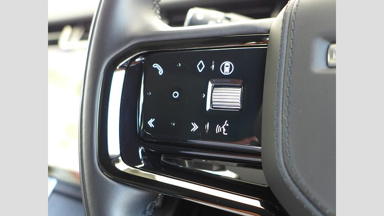 2023 認定中古車 Land Rover Range Rover Evoque フジホワイト P250（ガソリン） スタンダードホイールベース DYNAMIC HSE