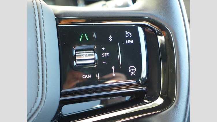 2023 認定中古車 Land Rover Range Rover Evoque フジホワイト P250（ガソリン） スタンダードホイールベース DYNAMIC HSE