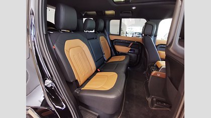Defender 110 4