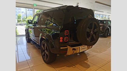 Defender 110 1