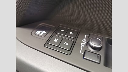 Defender 110 27