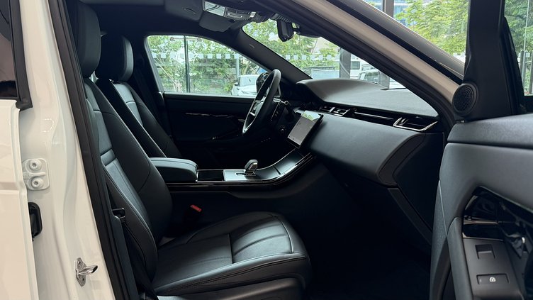 2025 新車 Land Rover Range Rover Evoque 富士白　Fuji White P250 汽油輕油電混合 標準軸距 S