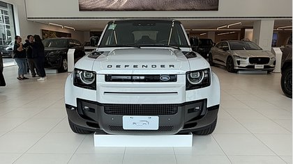 Defender 110 7