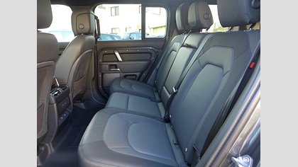 Defender 110 34