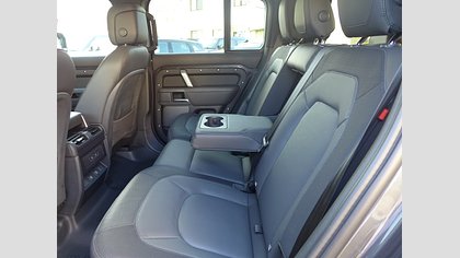 Defender 110 35