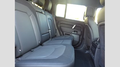 Defender 110 29
