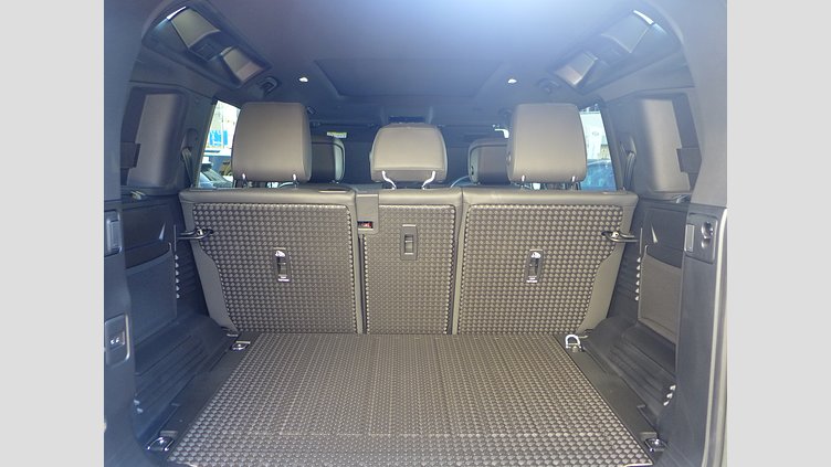 2022 認定中古車 Land Rover Defender 110 カルパチアングレイ D300 AWD（AT） X-DYNAMIC HSE