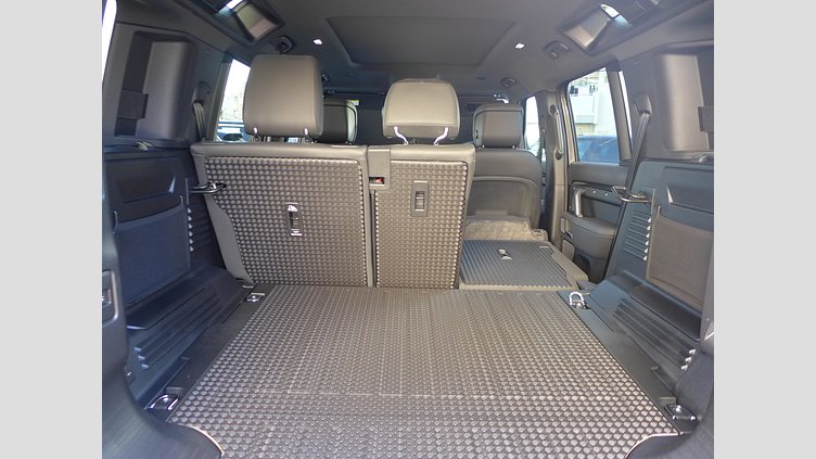 2022 認定中古車 Land Rover Defender 110 カルパチアングレイ D300 AWD（AT） X-DYNAMIC HSE