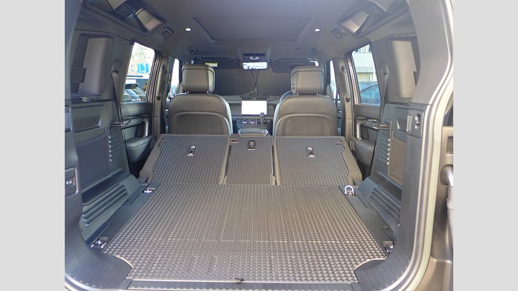 2022 認定中古車 Land Rover Defender 110 カルパチアングレイ D300 AWD（AT） X-DYNAMIC HSE