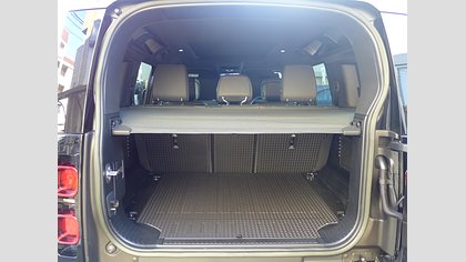 Defender 110 56