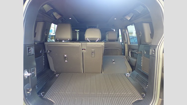 2022 認定中古車 Land Rover Defender 110 カルパチアングレイ D300 AWD（AT） X-DYNAMIC HSE