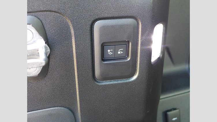 2022 認定中古車 Land Rover Defender 110 カルパチアングレイ D300 AWD（AT） X-DYNAMIC HSE