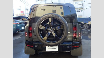 Defender 110 8