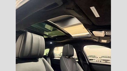 Range Rover Velar 16