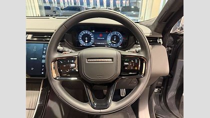 Range Rover Velar 17