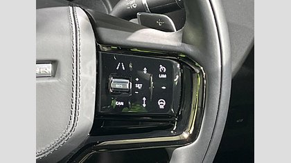 Range Rover Velar 15