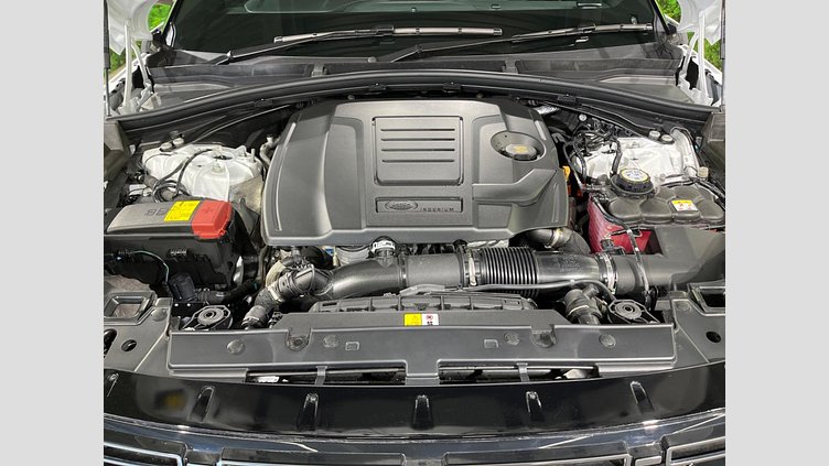 2024 認定中古車 Land Rover Range Rover Velar フジホワイト P400eプラグインハイブリッド（ガソリン） スタンダードホイールベース Dynamic SE