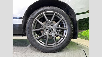 Range Rover Velar 8