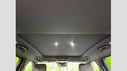 Range Rover Velar 66