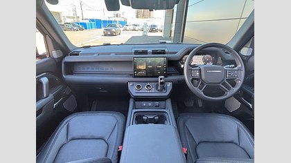 Defender 130 2
