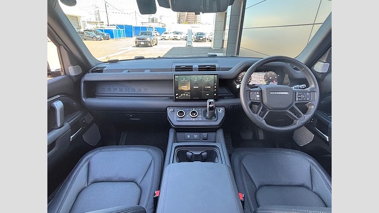 2024 認定中古車 Land Rover Defender 130 カルパチアングレイ D300 AWD（AT） OUTBOUND