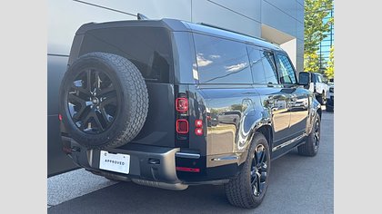 Defender 130 8