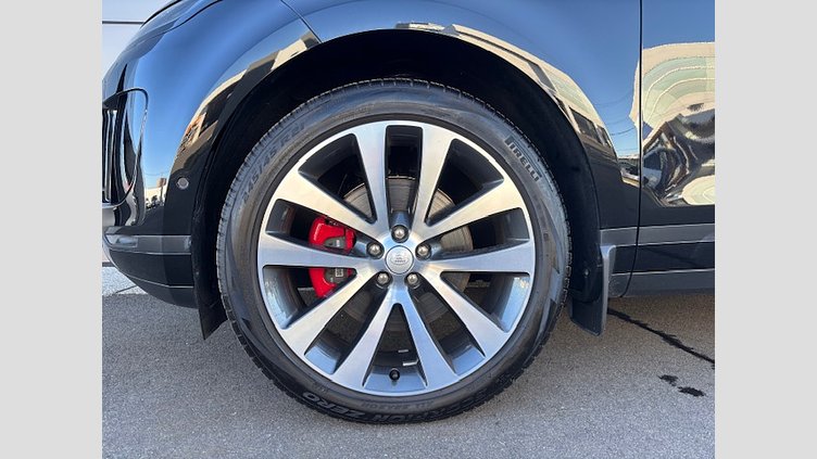 2024 認定中古車 Land Rover Range Rover Evoque サントリーニブラック D200マイルドハイブリッド（ディーゼル） Standard Wheelbase S