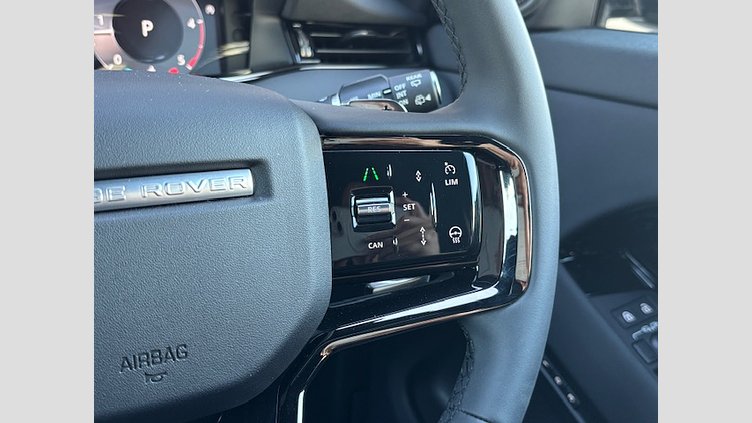 2024 認定中古車 Land Rover Range Rover Evoque サントリーニブラック D200マイルドハイブリッド（ディーゼル） Standard Wheelbase S