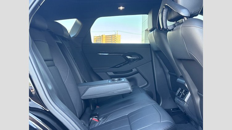 2024 認定中古車 Land Rover Range Rover Evoque サントリーニブラック D200マイルドハイブリッド（ディーゼル） Standard Wheelbase S