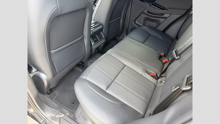 2025 認定中古車 Land Rover Range Rover Evoque カルパチアングレイ プラグインハイブリッド（ガソリン） SWB S