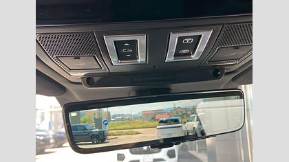 Defender 90 24