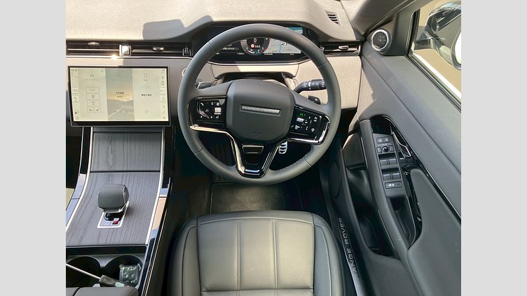 2024 認定中古車 Land Rover Range Rover Evoque フジホワイト D200マイルドハイブリッド（ディーゼル） Standard Wheelbase DYNAMIC SE