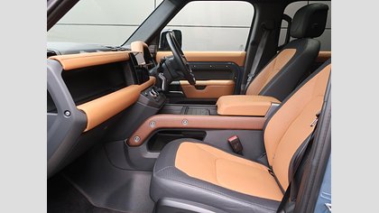Defender 110 27