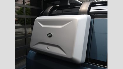 Defender 110 5