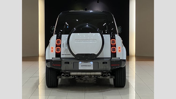 2025 認定中古車 Land Rover Defender 110 フジホワイト P525 ガソリン V8