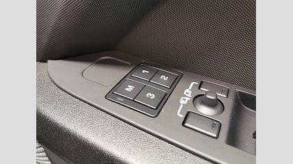 Defender 110 31