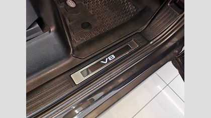 Defender 110 42