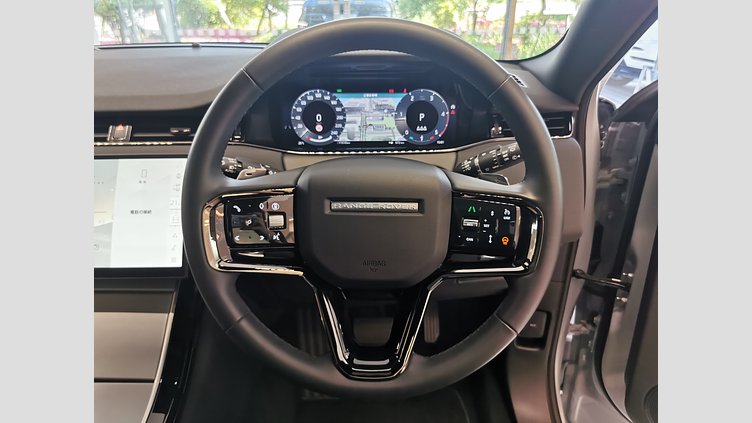 2024 認定中古車 Land Rover Range Rover Evoque アロイオスグレイ D200マイルドハイブリッド（ディーゼル） スタンダードホイールベース S