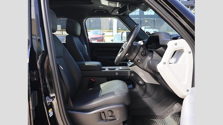 2025 Approved Land Rover Defender 110 Santorini Black Discover the 2025 Land Rover Defender 110 D350 X-Dynamic HSE in Santorini Black, a vehicle that perfectly blends robust performance with luxury.  2025 Defender D350 HSE X- Dynamic 