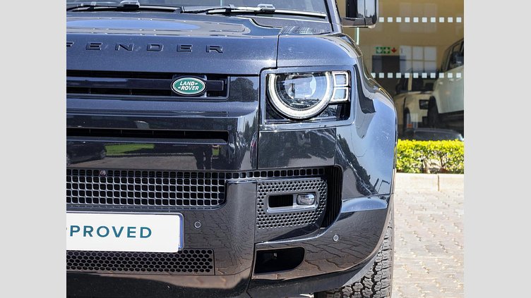 2025 Approved Land Rover Defender 110 Santorini Black This 2025 Land Rover Defender 110 D350 X-Dynamic HSE in Santorini Black combines proven durability with premium comfort 2025 Defender D350 HSE X- Dynamic 