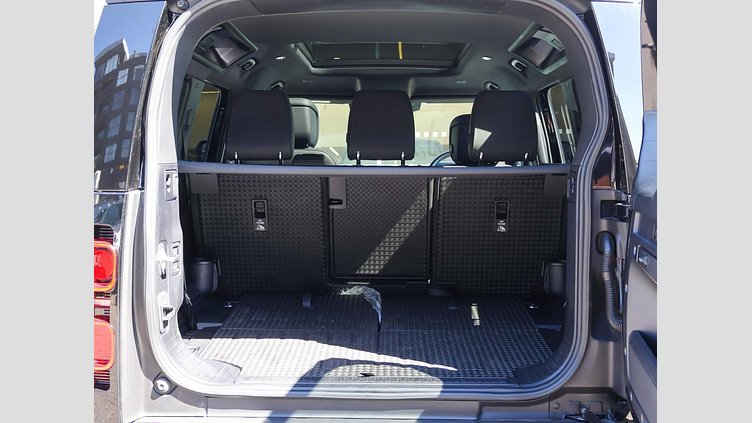 2025 Approved Land Rover Defender 110 Santorini Black This 2025 Land Rover Defender 110 D350 X-Dynamic HSE in Santorini Black combines proven durability with premium comfort 2025 Defender D350 HSE X- Dynamic 
