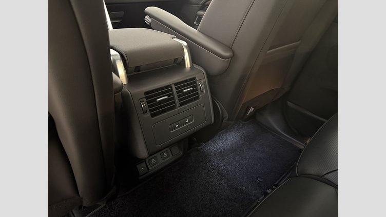 2026 Ny Land Rover Discovery Santorini Black (svart färg) D350 Diesel Mild Hybrid Dynamic SE