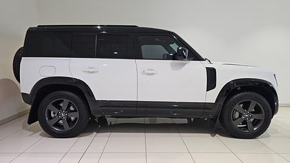 Defender 110 3
