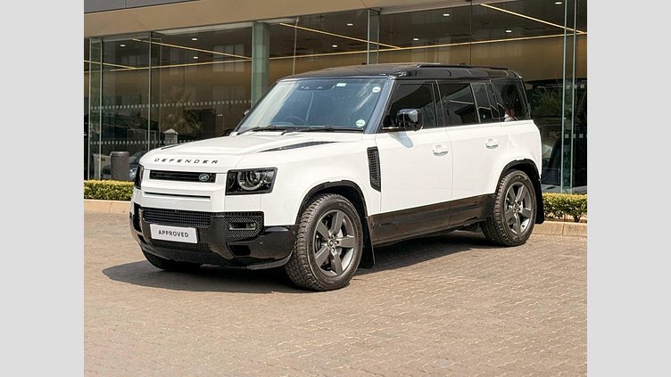 2024 Approved Land Rover Defender 110 Fuji White 2024 Land Rover Defender 110 D300 X-Dynamic HSE in Fuji White, backed by a factory warranty up to 100 000 km and full franchise service history for peace of mind. 2024 Land Rover Defender D300 X-Dynamic HSE 