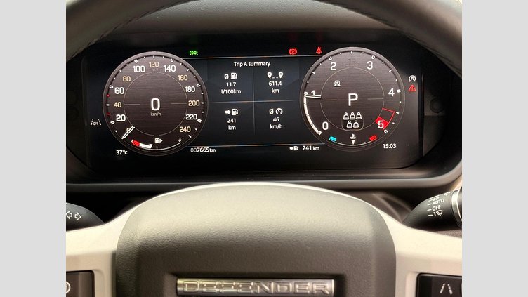 2024 Approved Land Rover Defender 110 Fuji White 2024 Land Rover Defender 110 D300 X-Dynamic HSE in Fuji White, backed by a factory warranty up to 100 000 km and full franchise service history for peace of mind. 2024 Land Rover Defender D300 X-Dynamic HSE 